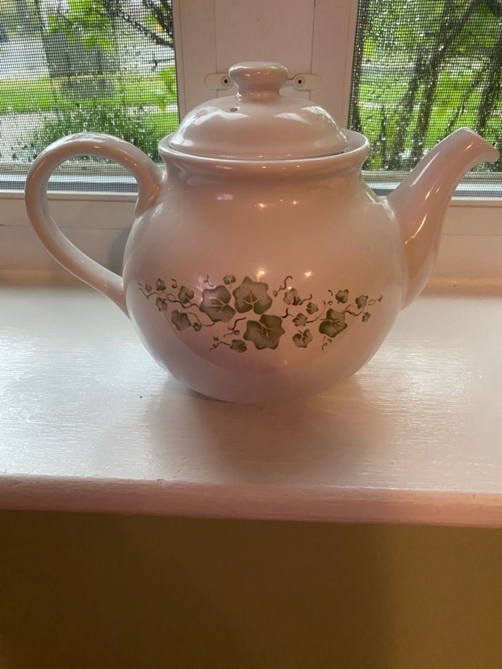 Corelle stoneware ivy teapot